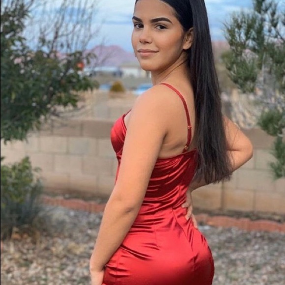 SOLD OUT - Picture 3 of 7